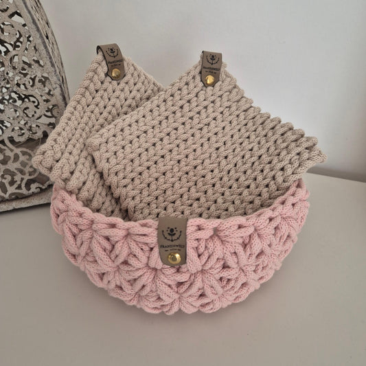 Brotkorb Geschenkset aus Baumwolle – handgehäkelt mit Topflappen aus recycelter Baumwolle - handgemacht von FRANZISWELT
