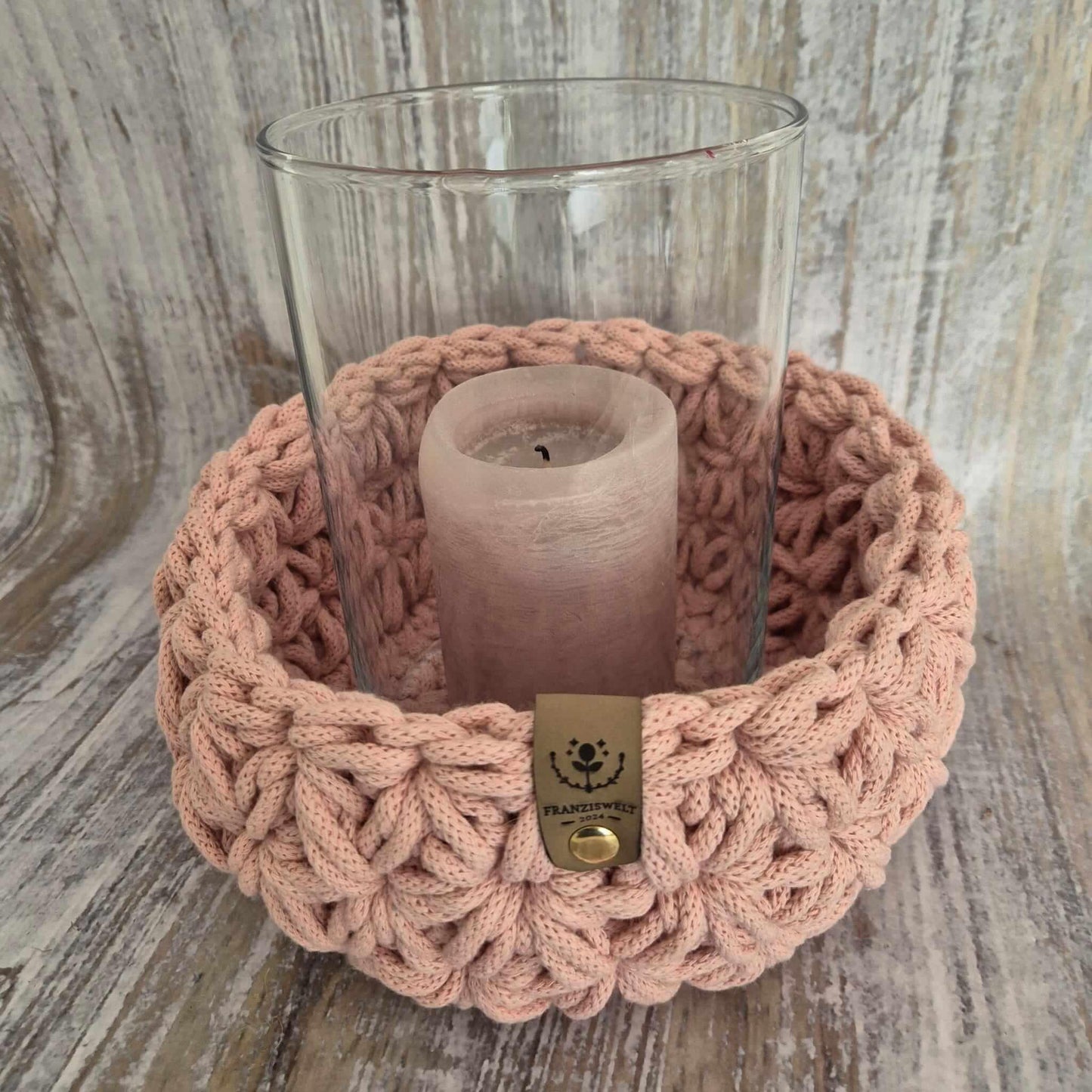 Häkelkorb mit Blumenmuster - FRANZISWELT -2024-