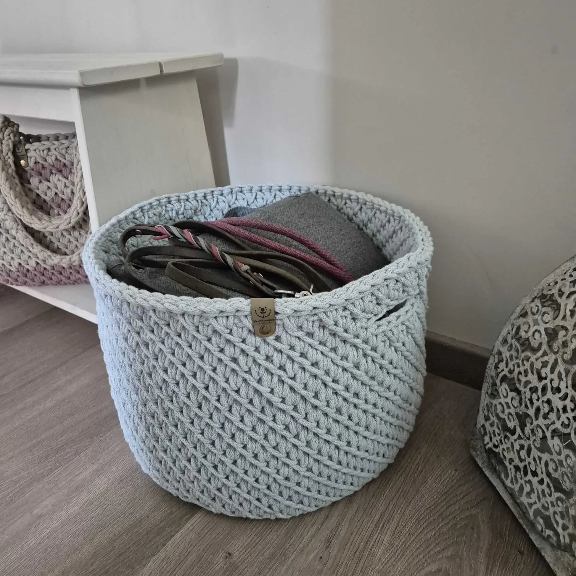 XL Häkelkorb – Handgemachte Aufbewahrung & Wäschekorb aus Baumwolle - FRANZISWELT -2024-