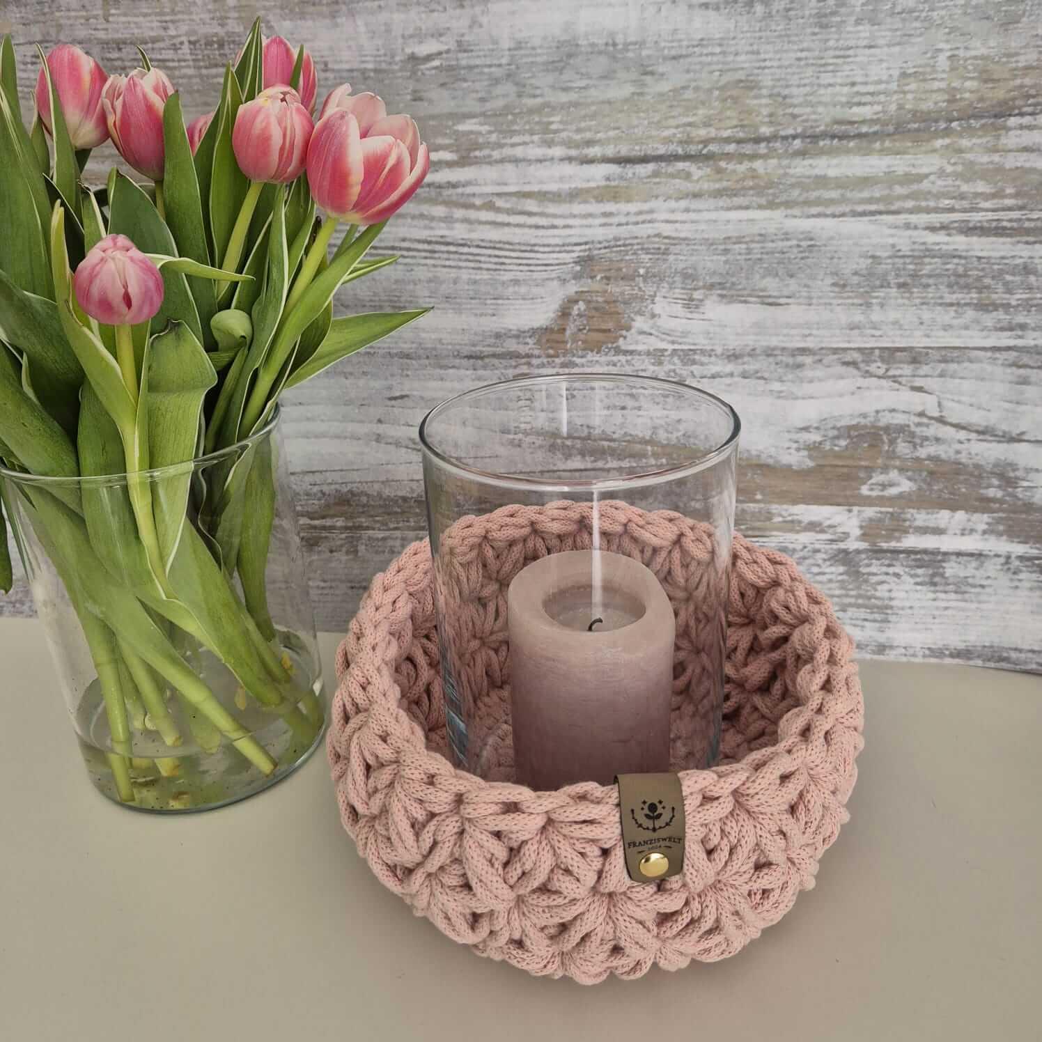 Häkelkorb mit Blumenmuster - FRANZISWELT -2024-