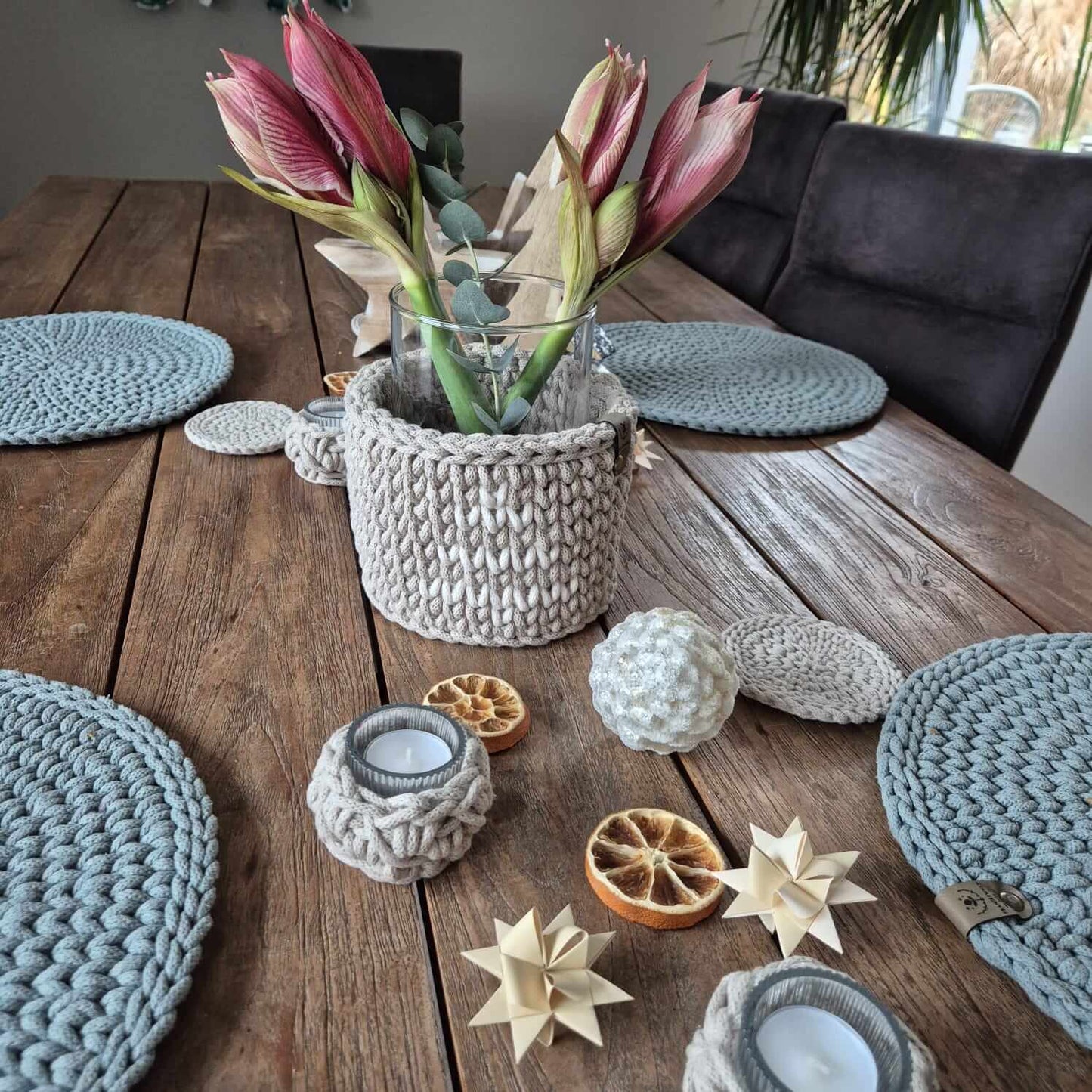 Häkelkorb mit Tannenbaummuster – handgemacht & nachhaltig aus recycelter Baumwolle - handgemacht von FRANZISWELT - 2024 - 