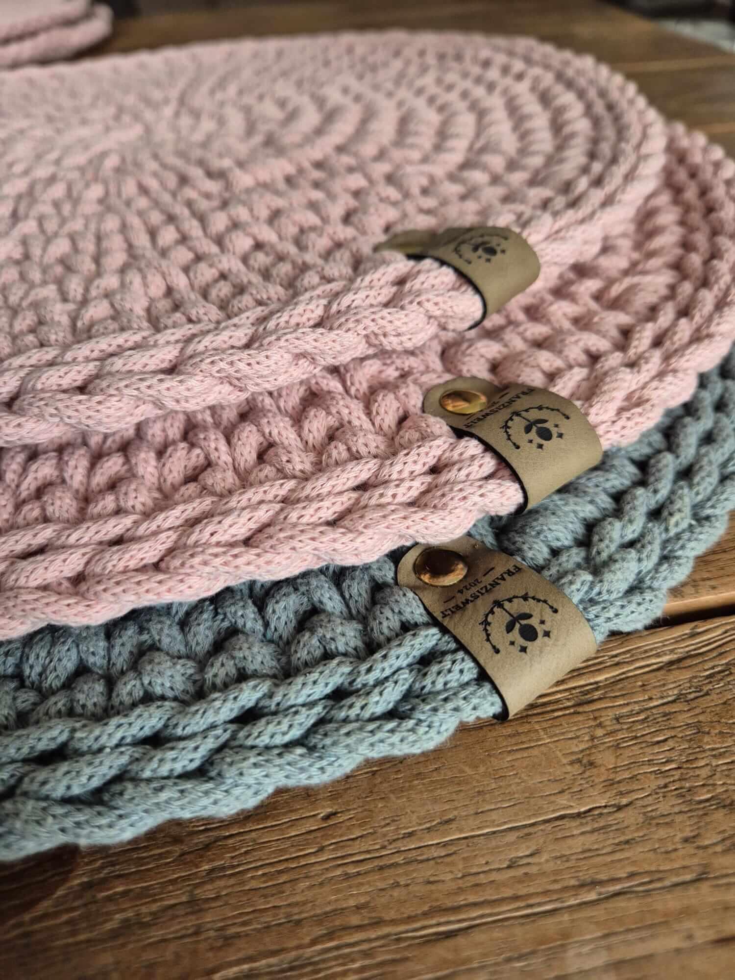 Untersetzer & Platzsets aus Baumwolle – Gehäkelte, nachhaltige Tischdeko - FRANZISWELT -2024-