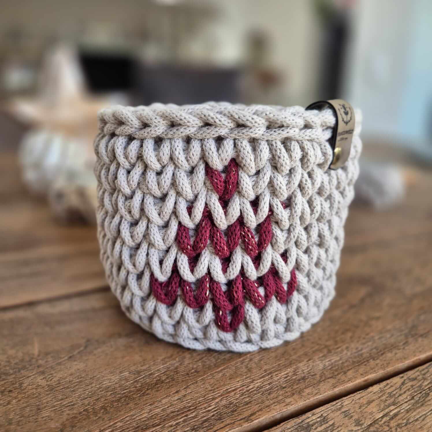 Weihnachtskorb aus Baumwolle mit Tannenbaum - Muster aus recycelter Baumwolle - handgemacht von FRANZISWELT - 2024 - 